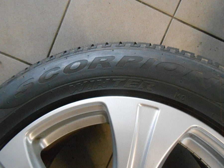 Roues d'hiver d'origine Mercedes GLC X253 C253 Pneus d'hiver 235 60 R18 pouces 6mm