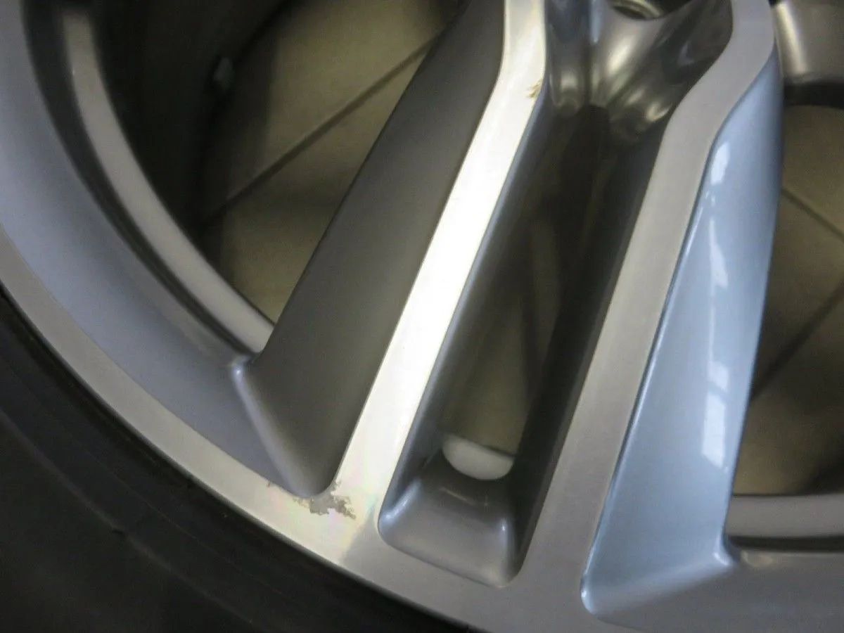 Original BMW X1 F48 X2 F39 18 Zoll Alufelgen M570 Winterreifen Detailansicht 11