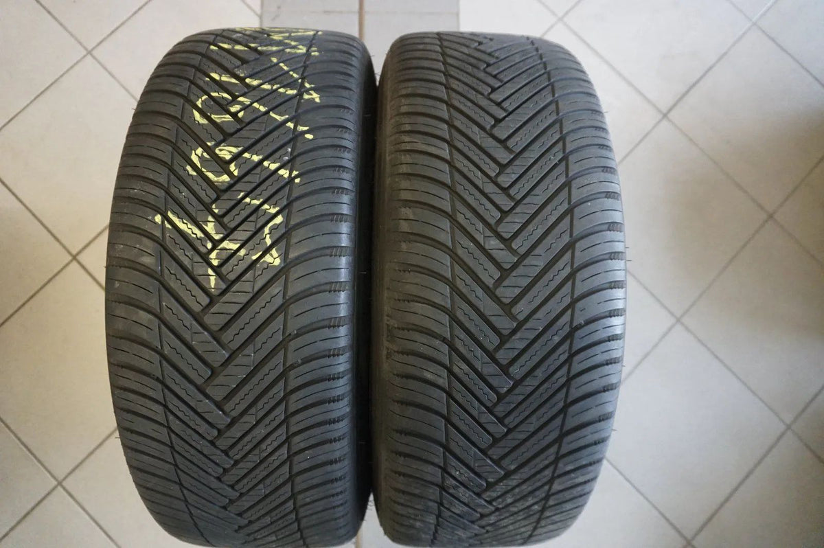 Original Mercedes C-Klasse W206 S206 Alufelgen Allwetterreifen 225 45 R18 Zoll Detailansicht 15