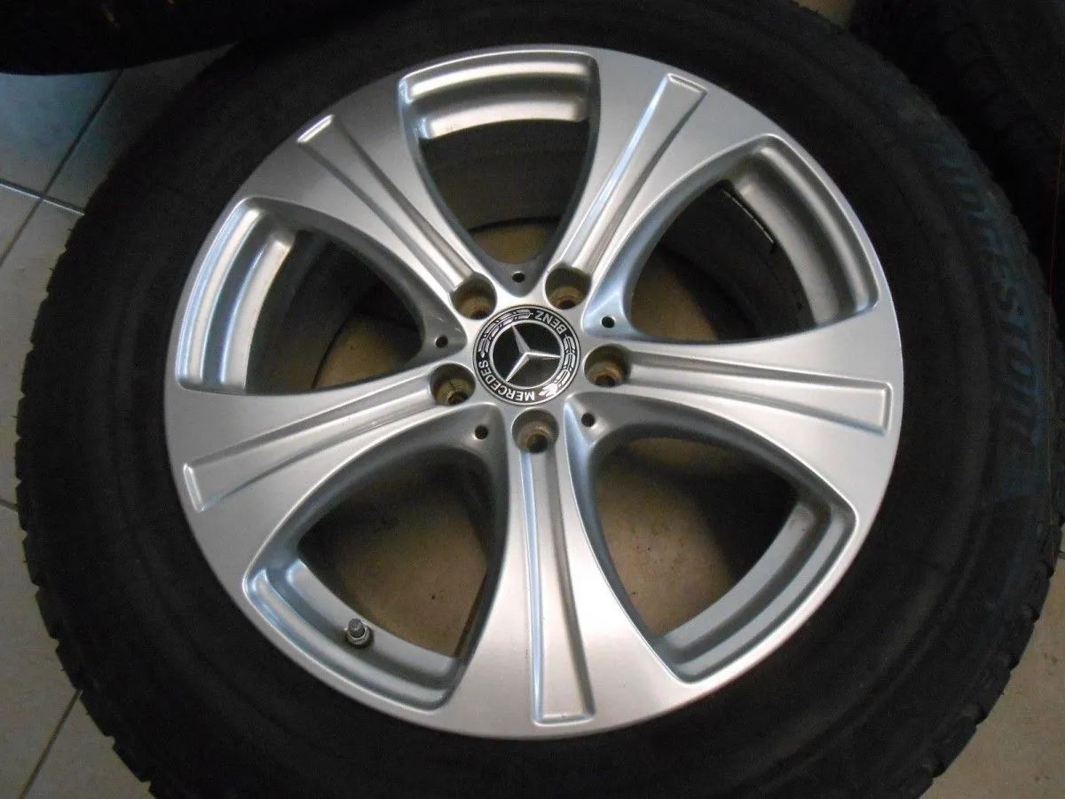 Original Mercedes GLC C253X253 Alufelgen Winterräder Winterreifen 235 60 R18 6mm Detailansicht 5