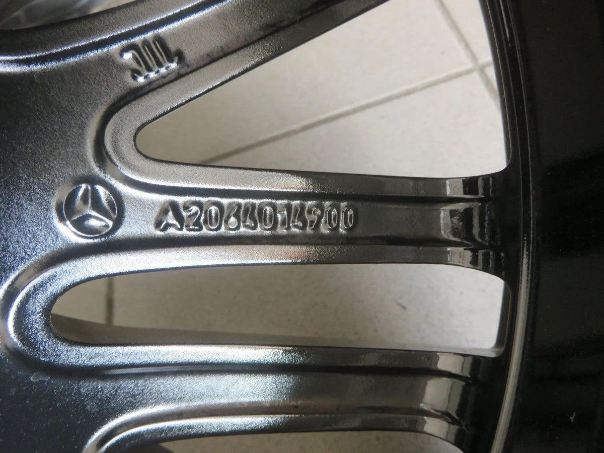 Original Mercedes C-Klasse W206 S206 18 Zoll Alufelgen Winterräder Winterreifen Detailansicht 8