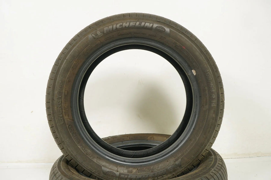 2 x Sommerreifen 165 65 15 Zoll Michelin DOT18 ca.6 mm