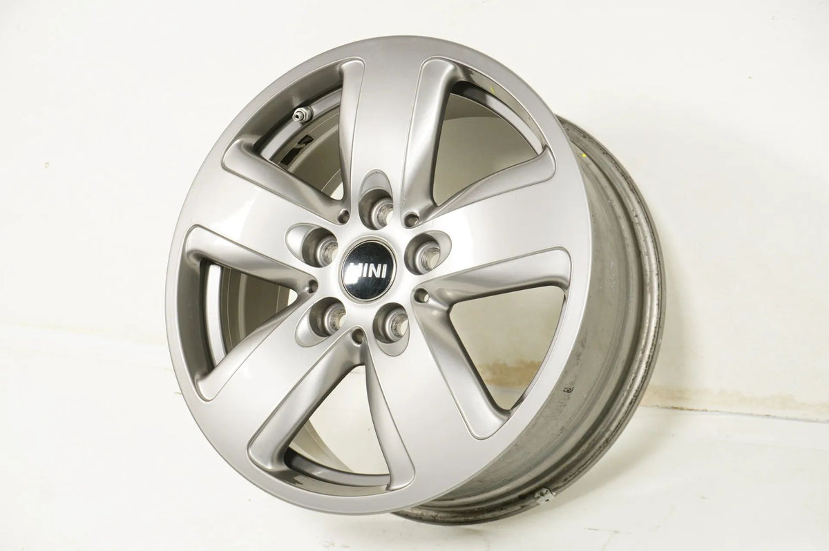 1 x MINI Clubman F54 Alloy Wheel 16 Inch 517 6856043 Detailansicht 3