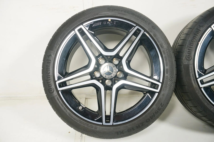 Mercedes A35 W177 summer tires, summer wheels 235 40 18 inch