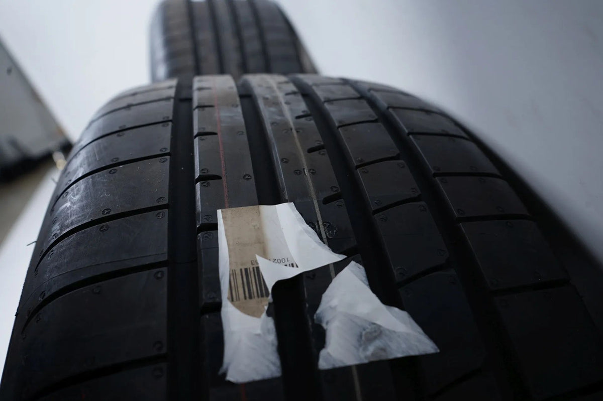 Mercedes EQS V297 W297 summer wheels, summer tires, 19 inch Detailansicht 9