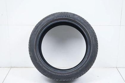1x Pirelli summer tire 255 40 18 inch DOT15 MO approx. 7mm tread depth