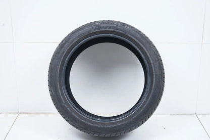 1 pneu été Pirelli 255/40/18 pouces DOT15 MO, profondeur de sculpture d'environ 7 mm