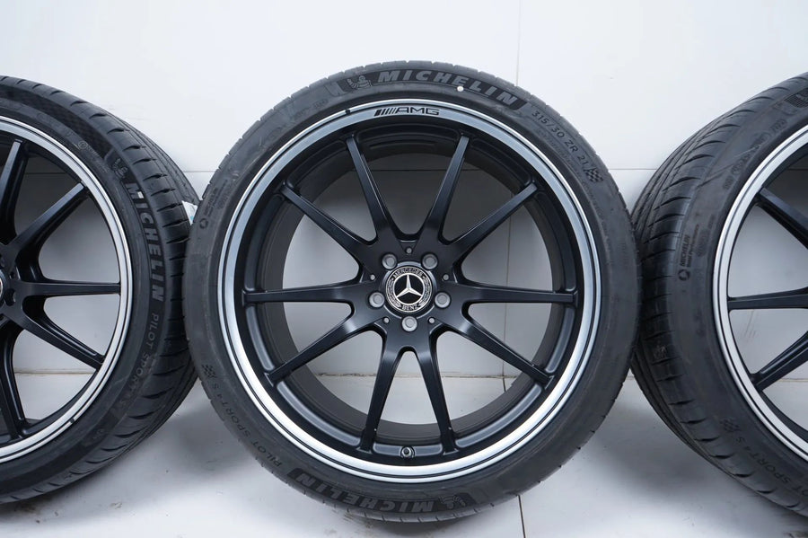 Jantes et pneus été 21 pouces pour Mercedes AMG GT W290 neuves