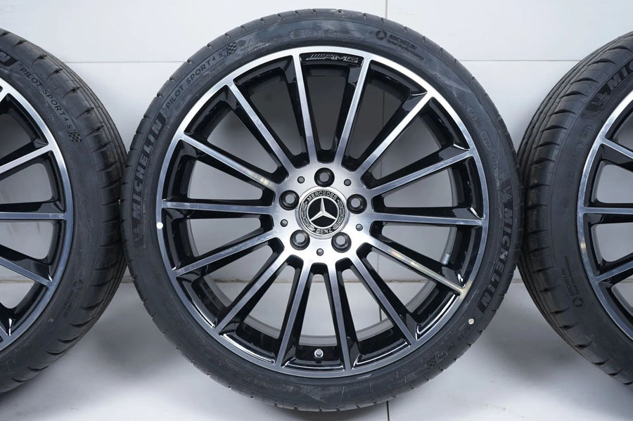Mercedes CLA35 W118 C118 X118 summer wheels 245 35 19 inch