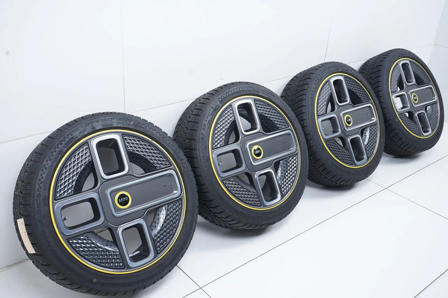 Mini Electric Power F56 winter tires/wheels 205/45/17 inch 737