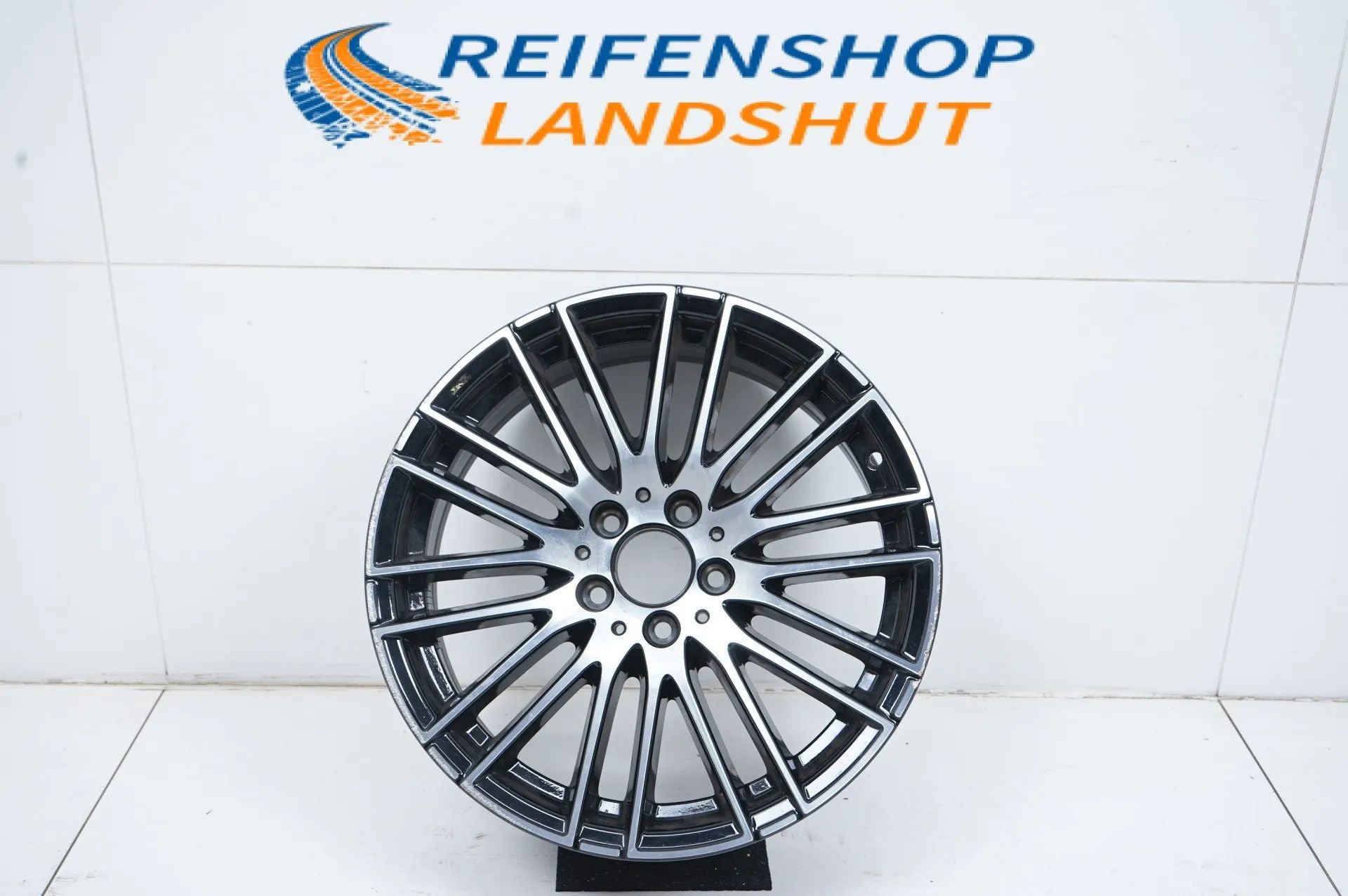 1 x Mercedes C Klasse W206 Alufelge 18 Zoll A2064014900 7,5J ET40