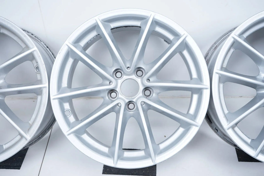 4 x Originální hliníkové disky BMW 5er G30 G31 17 palců 618 6868217