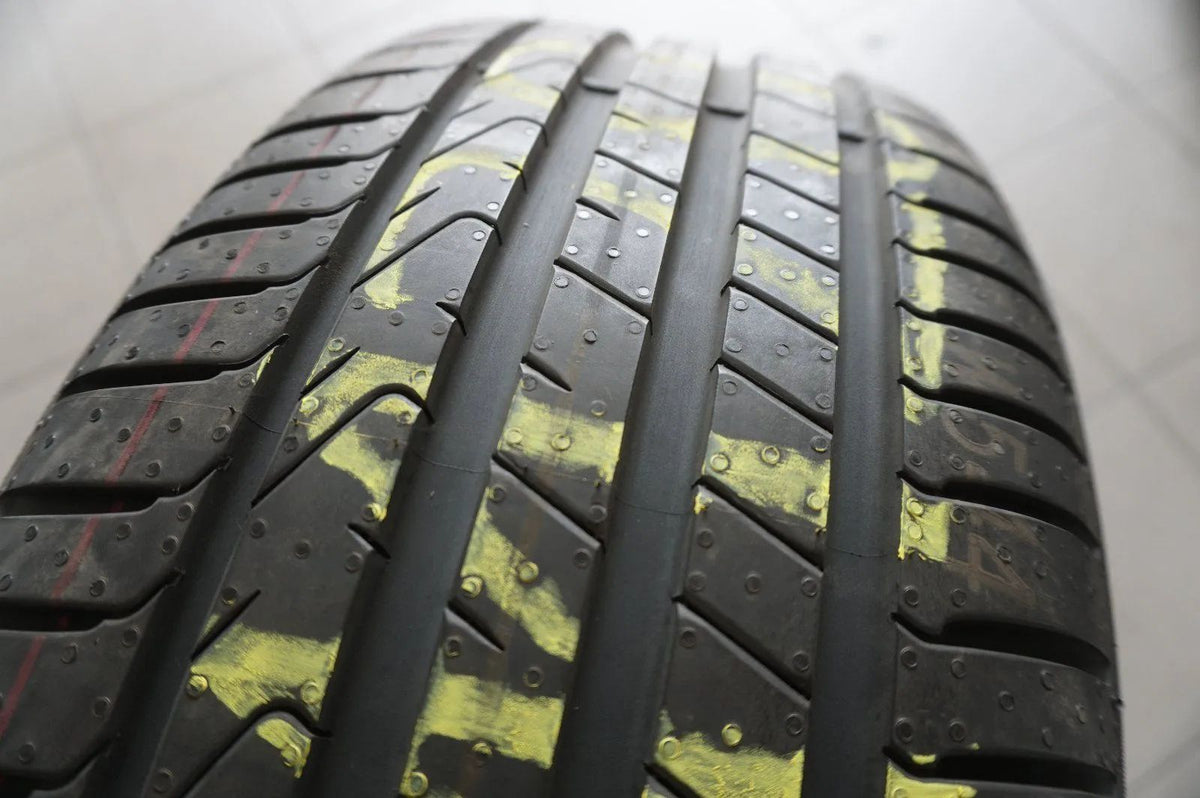 1 X 225 50 R18 99W pneumatico estivo Pirelli Cinturato P7 * 2018 7mm Visualizzazione dettagliata 2