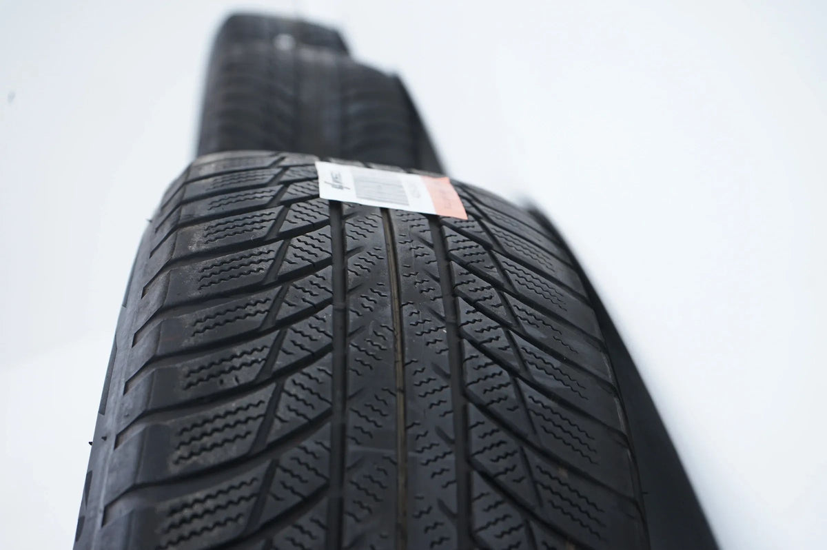 Pneus/jantes hiver Audi Q3 83A F3 215/65/17 pouces Detailansicht 9