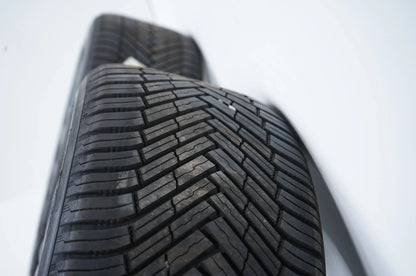 WieNeu VW Volkswagen Arteon Winterräder Sommerräder 245 45 18 Zoll 3G8601025R