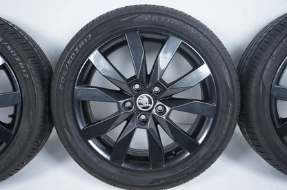 Skoda Octavia 5E Jantes complètes été Pneus été 205 50 17 pouces