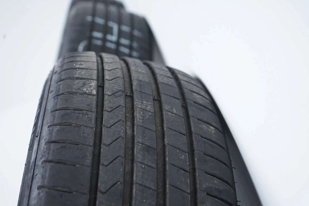 Kia Carens 3 Summer Wheels Summer Tires 205 60 16 Inch Detailansicht 13