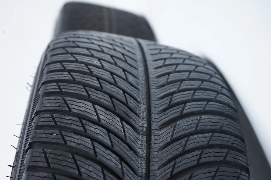Mercedes CLE53 AMG W236 Winter Wheels Winter Tires 19 Inch A2364012700 A2364012800