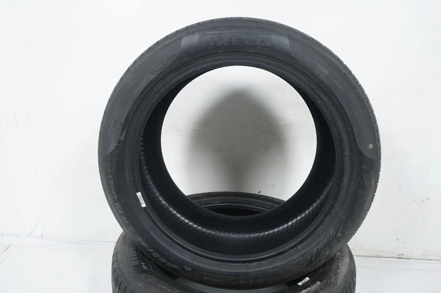 2x Summer tires 285 40 19 inch approx. 6 mm Pirelli P Zero DOT17 MO