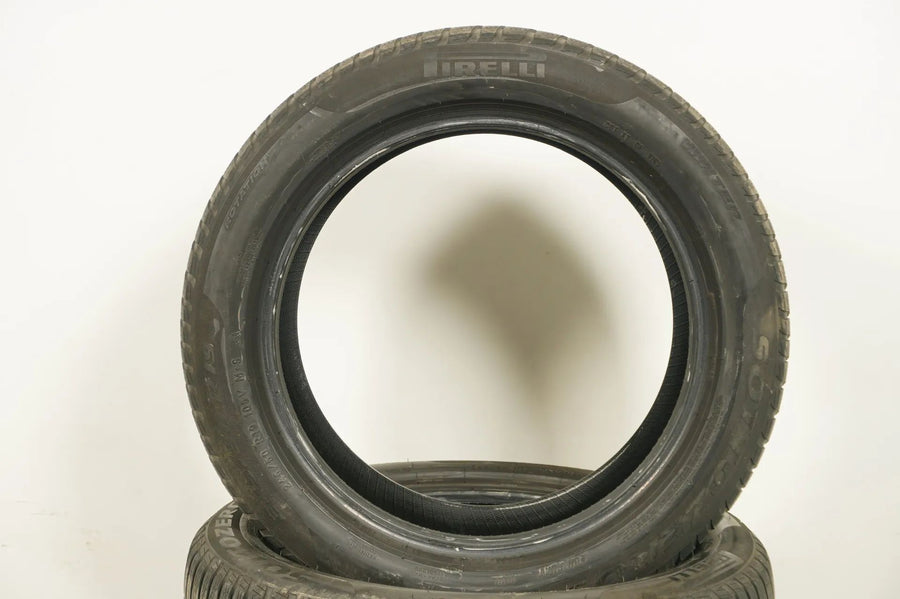 4 x Pirelli winter tires 245 50 19 inch DOT18 BMW* approx. 5mm tread depth RFT