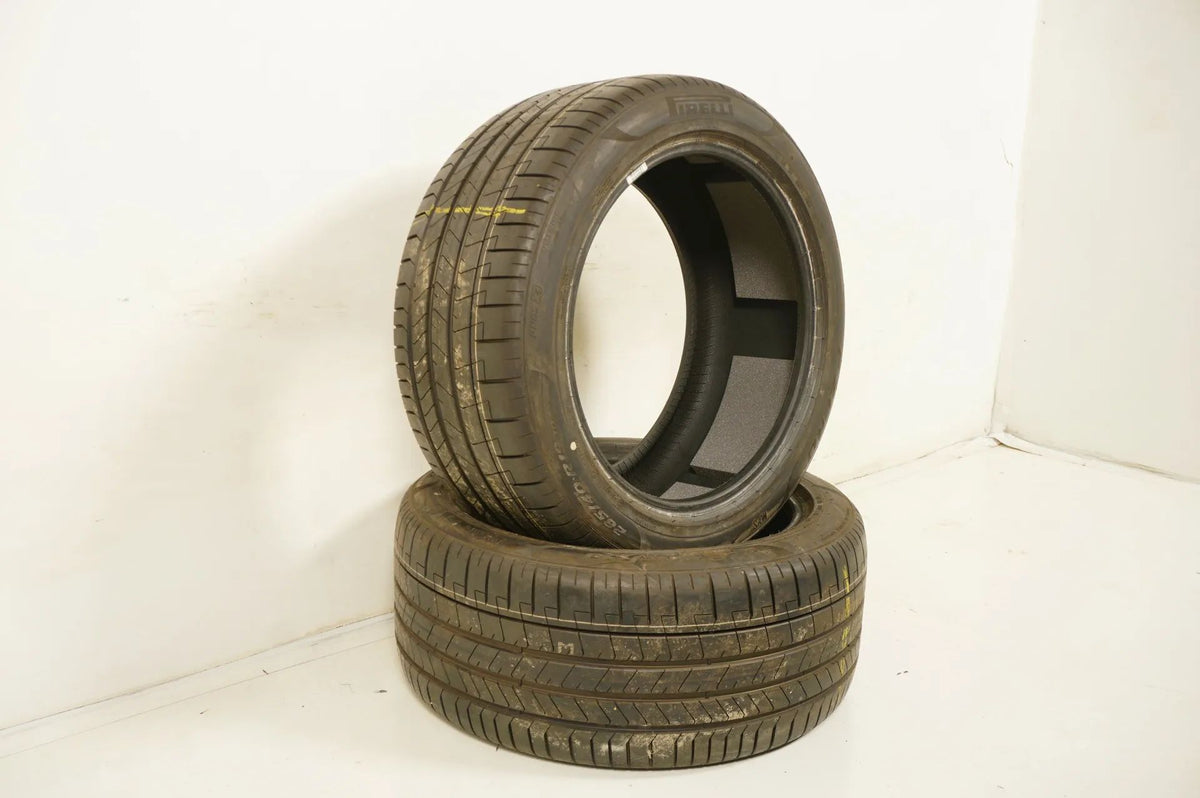 2x New Demo Summer Tires 285 40 19 inch Pirelli P Zero DOT20 MO Detail view 3