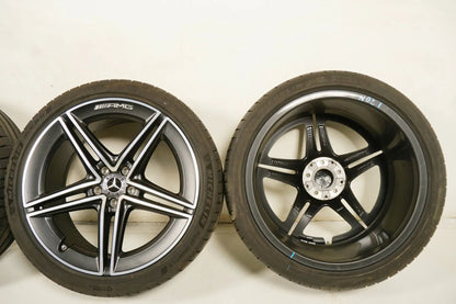 Mercedes E63 AMG W213 letní pneumatiky letní kola 20 palců