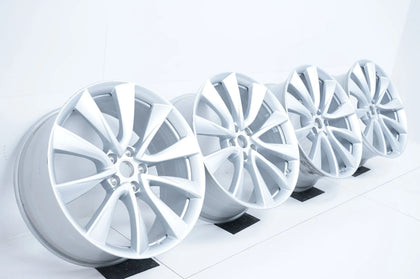 4 x Original Tesla Model 3 Alufelgen 20 Zoll 1044227-00-D 8,5J ET35