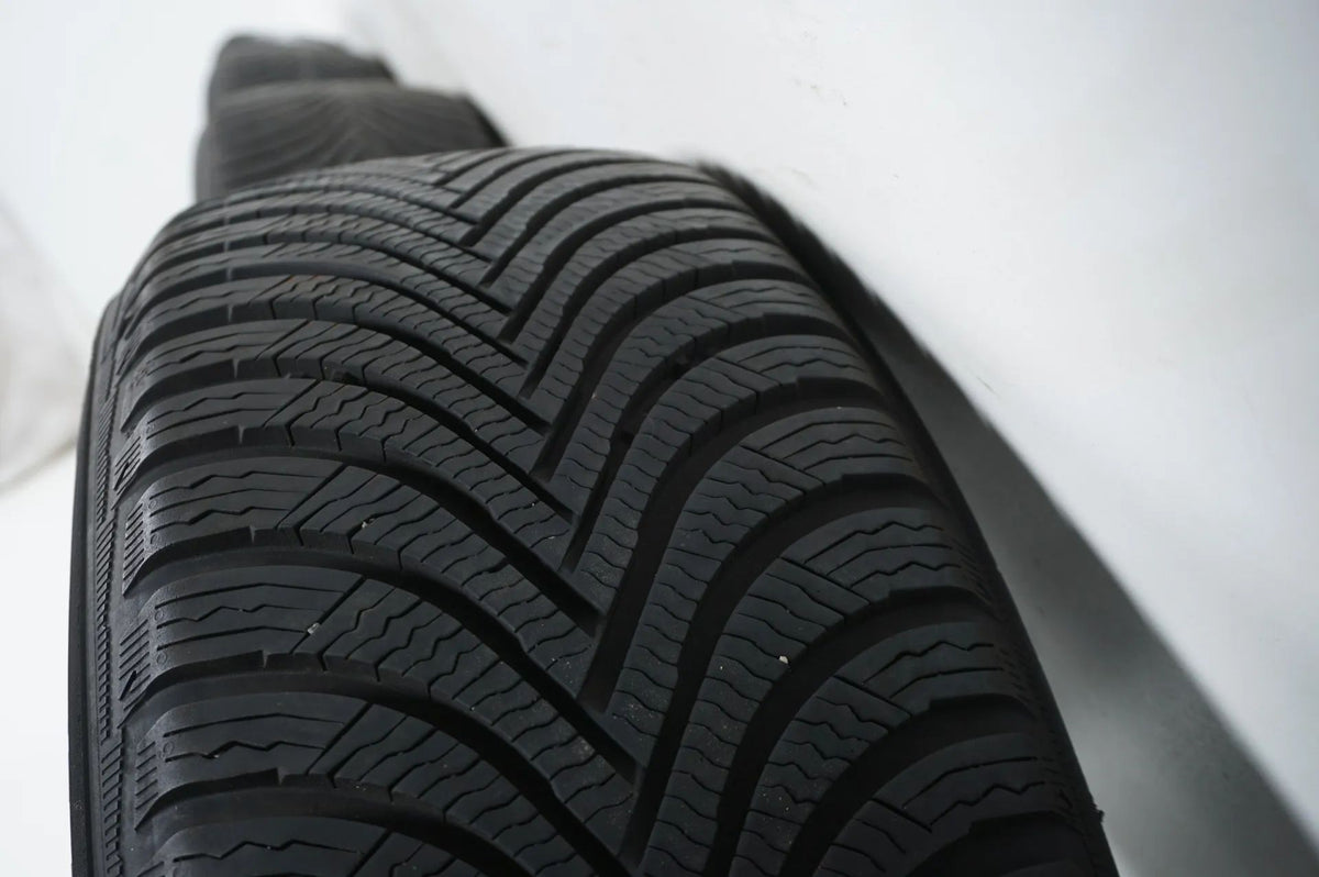 Mercedes AB Class W177 B247 Winter Tires Winter Wheels 16 inch Detailansicht 9