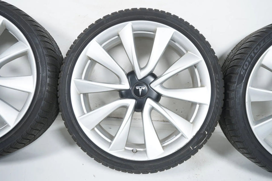 Tesla Model 3 winter wheels 235/35/20 inch with sensors (up to 2020)