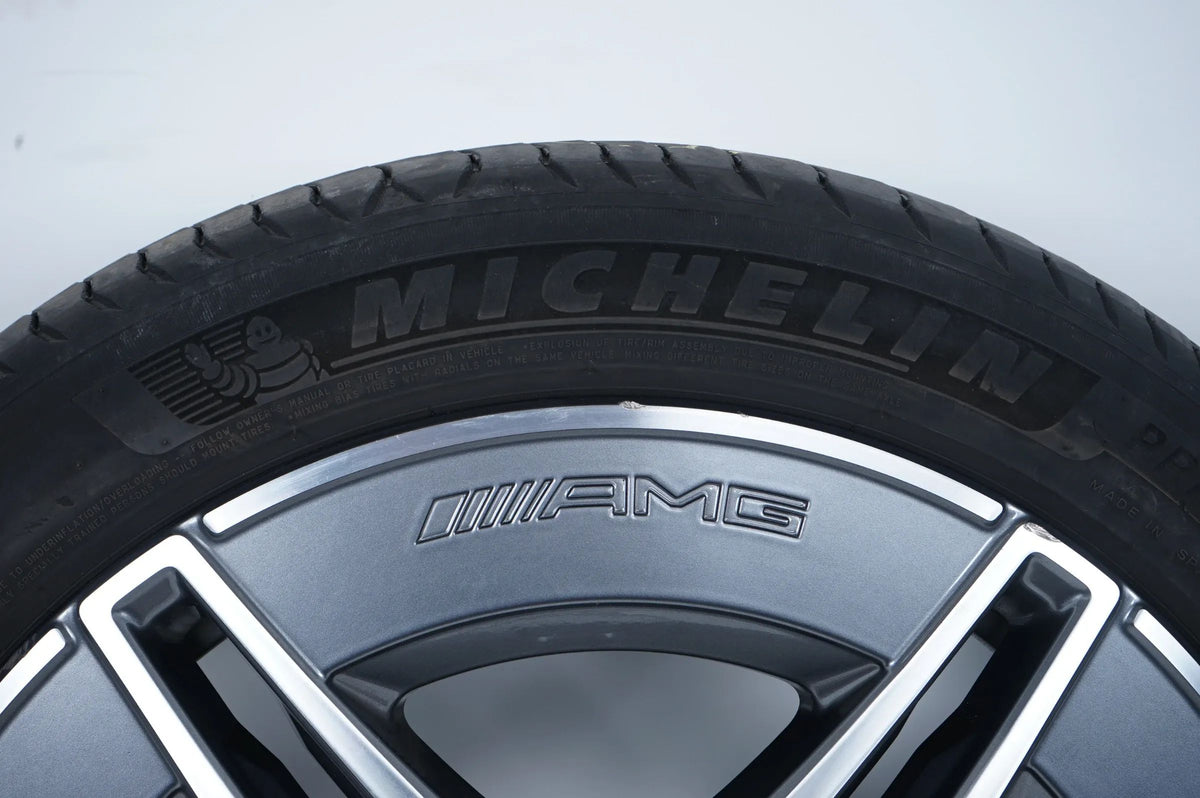 Mercedes C Class W206 summer tires, summer wheels AMG 18 inch Detailansicht 6