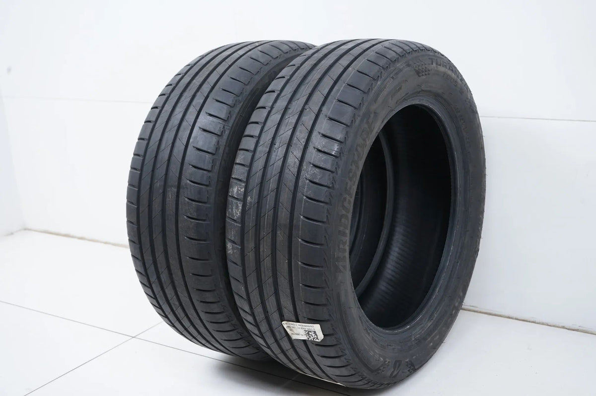 2 x DEMO Sommerreifen Bridgestone 235 55 18 Zoll DOT20 MO Detailansicht 3