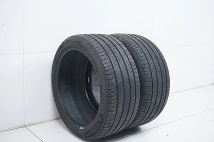 2x Michelin summer tires 255 40 18 inch DOT20 approx. 4.5mm tread depth