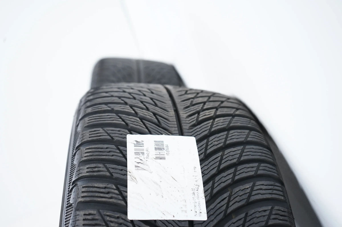 Mercedes C Klasse W206 Hybrid Winterräder Winterreifen 17 Zoll Detailansicht 11