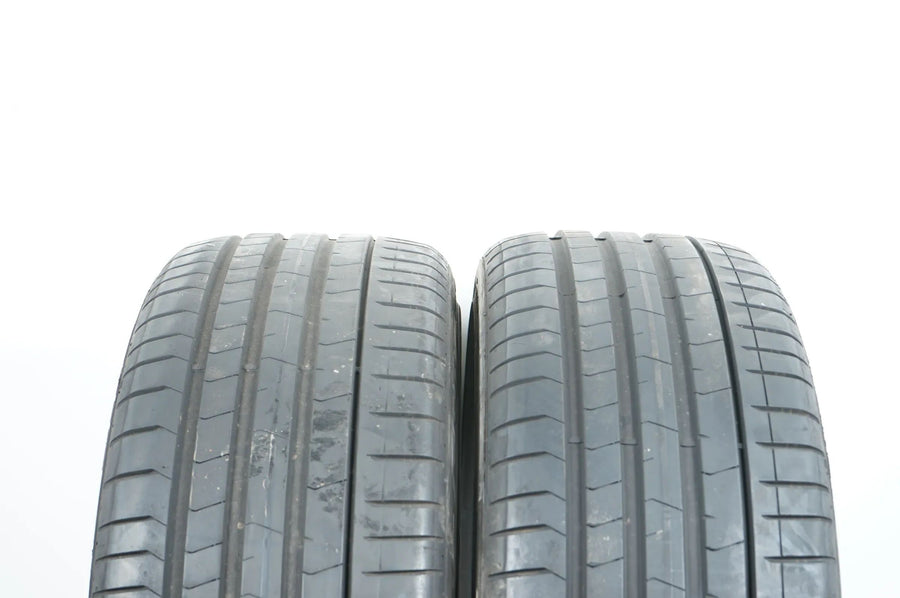 2 x Sommerreifen Pirelli P Zero PZ4 255 40 R21 21 Zoll DOT22 ca.7mm