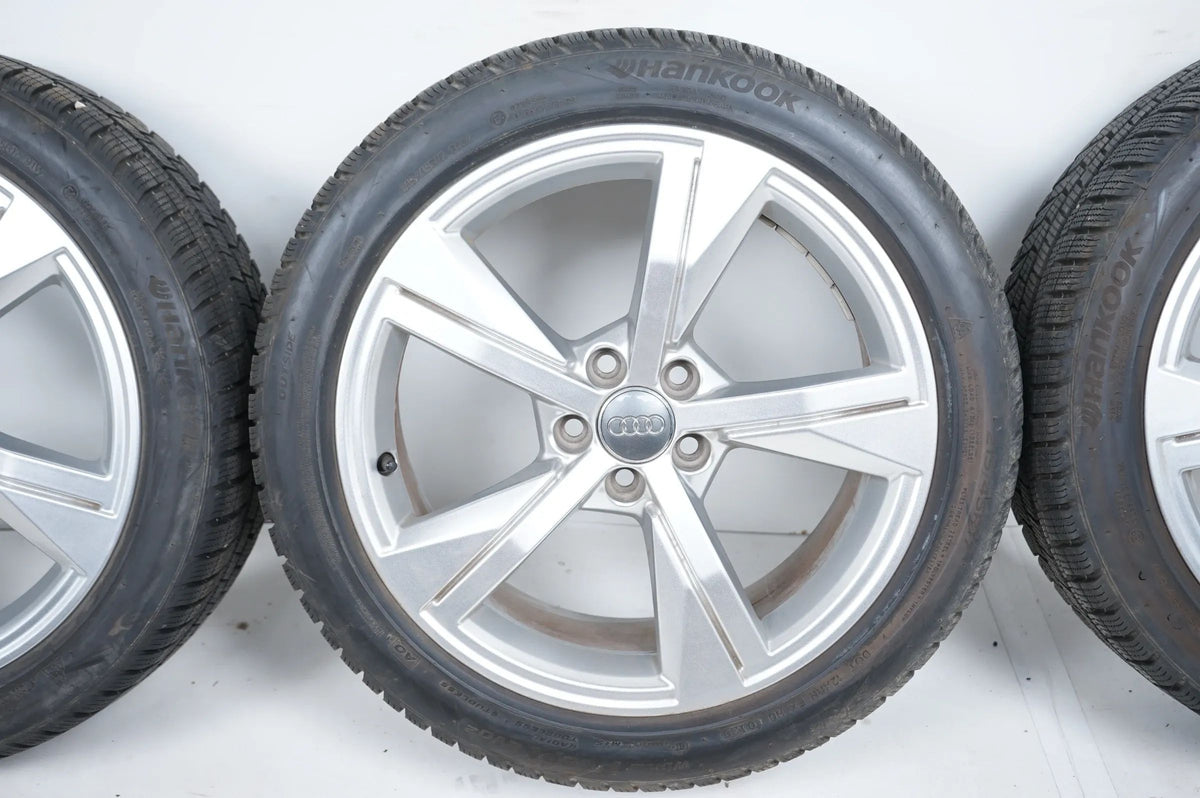 Audi A1 GB Winterräder Winterreifen 215 45 17 Zoll 6mm 82A601025G Detail view 5