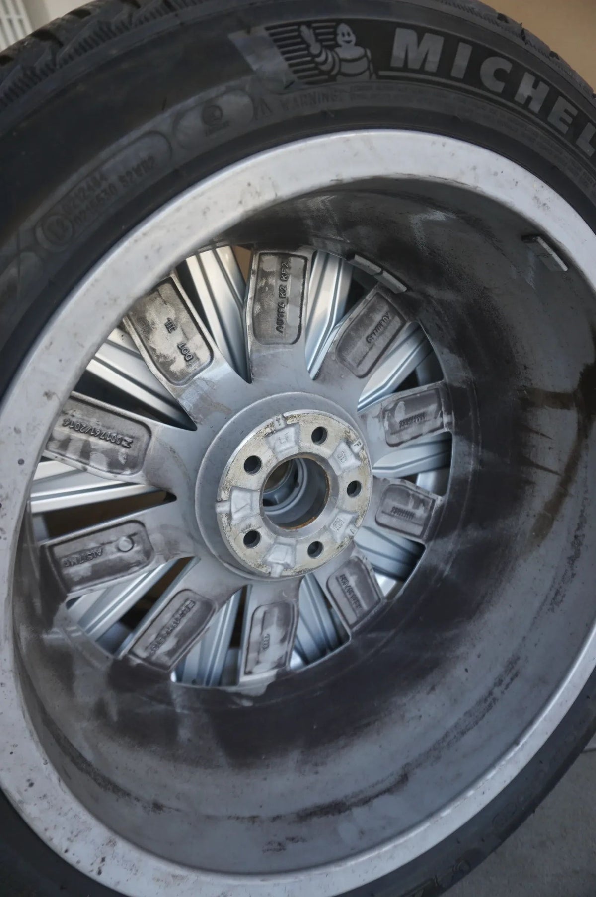 Cerchi in lega originali Audi A6 C8 4K da 19 pollici, ruote invernali, pneumatici invernali 245 45 R19, 6 mm Visualizzazione dettagliata 11