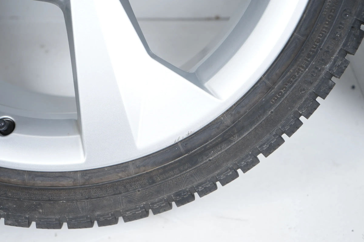 Audi A3 8Y Winterreifen Winterräder 225 40 18 Zoll 8Y0601025j Detailansicht 6
