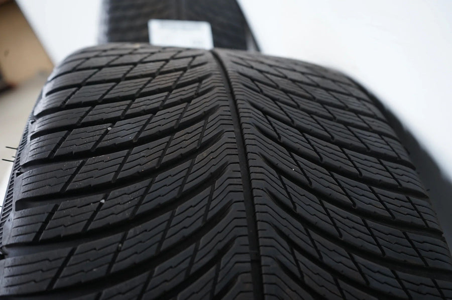 Mercedes CLE53 AMG W236 Winterräder Winterreifen 19 Zoll A2364012700 A2364012800