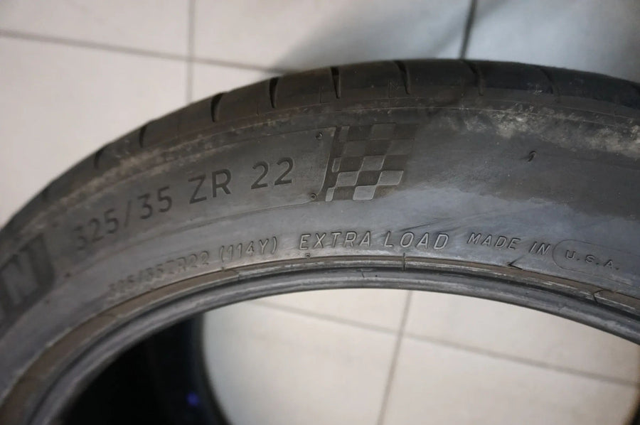 1 X 325 35 ZR22 R22 114Y Sommerreifen Michelin Pilot Sport 4S MO1 2021 5,5mm
