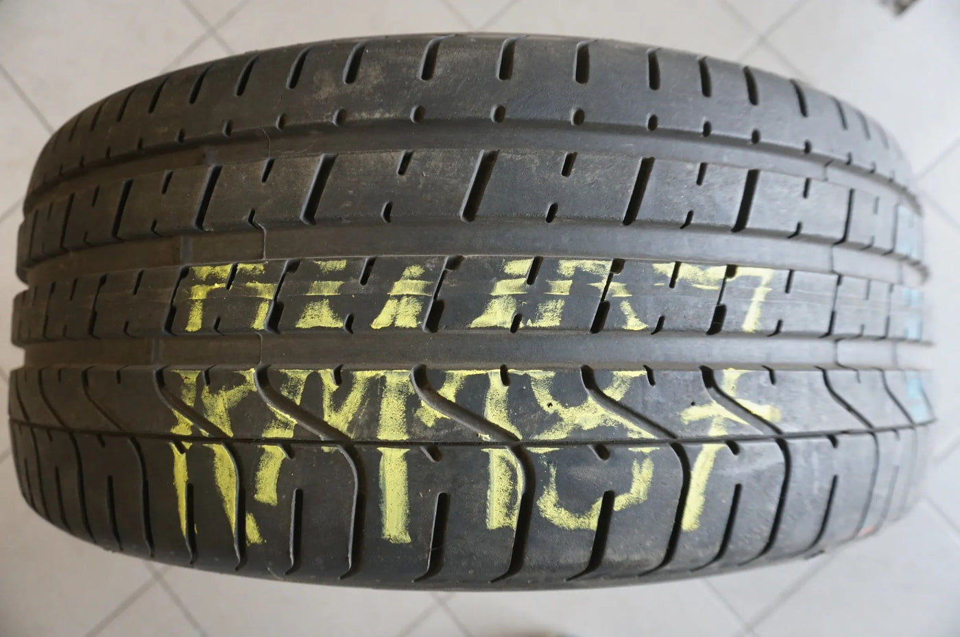1 X 245 40 R20 99Y Sommerreifen Pirelli P Zero PZero MO 2020 7mm