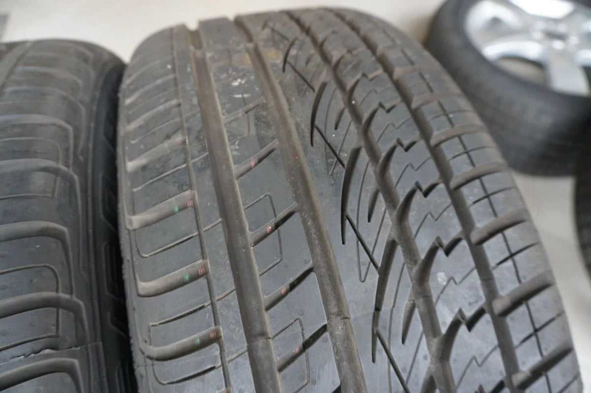 Jantes alliage d'origine Mercedes R-Klasse W251 19 pouces pneus été 255 50 R19 8mm Vue détaillée 9