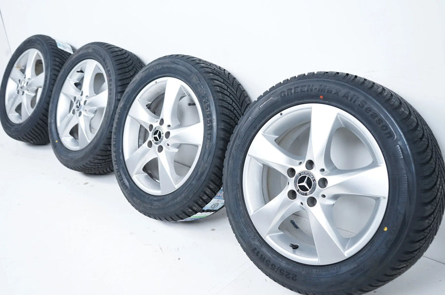 Mercedes Classe V W447 Pneus toutes saisons 17 pouces