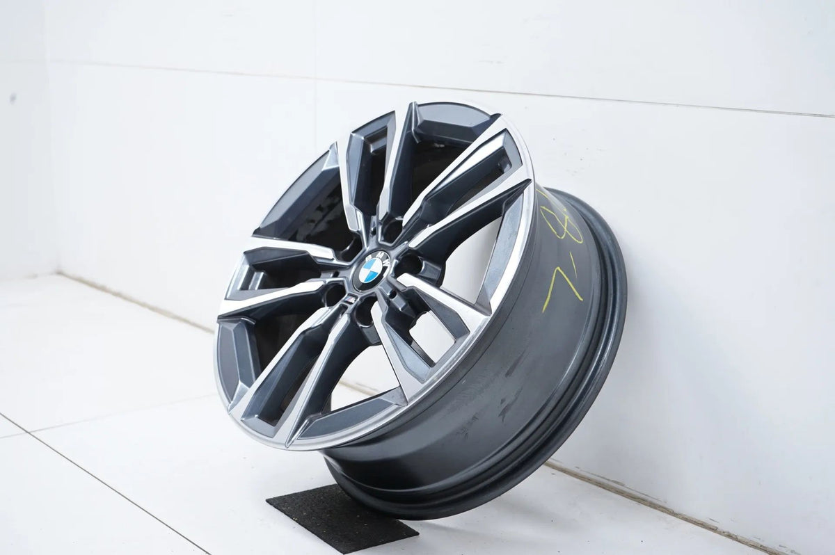 1 jante en alliage BMW Série 2 Active U6 U06 17 pouces M834 6891175 Vue détaillée 3