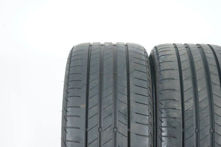 2x Bridgestone summer tires 255/40 R18 inch DOT22 approx. 6mm tread depth BMW*