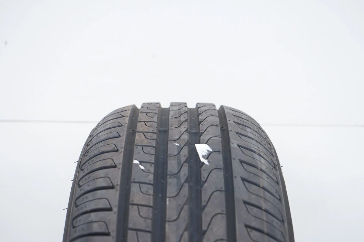 1x Sommerreifen Pirelli 205 60 16 Zoll DOT23 ca.7mm MO Detailansicht 4