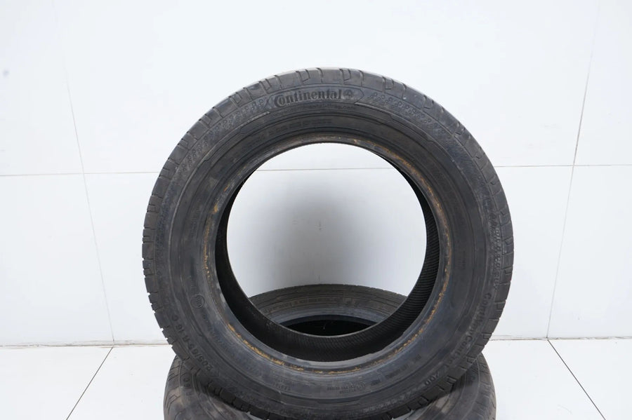 2 x Summer tires 205 65 16C inch Continental DOT22 approx. 6mm tread depth