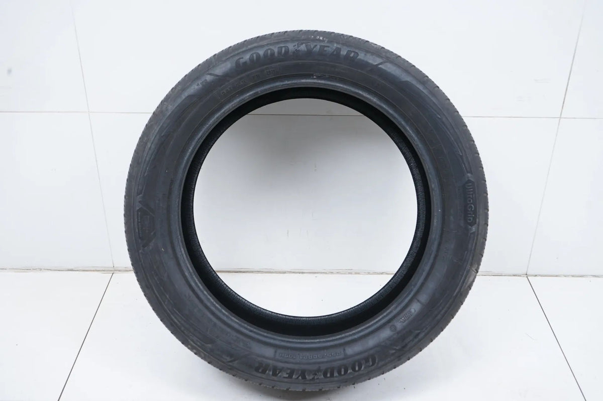 1x Winterreifen Goodyear 255 50 21 Zoll DOT21 BMW* ca.5mm Detailansicht 2