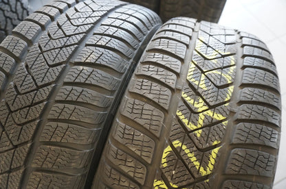 Original Mercedes C-Klasse W206 S206 alufælge vinterdæk 225 45 R18 2023 7mm
