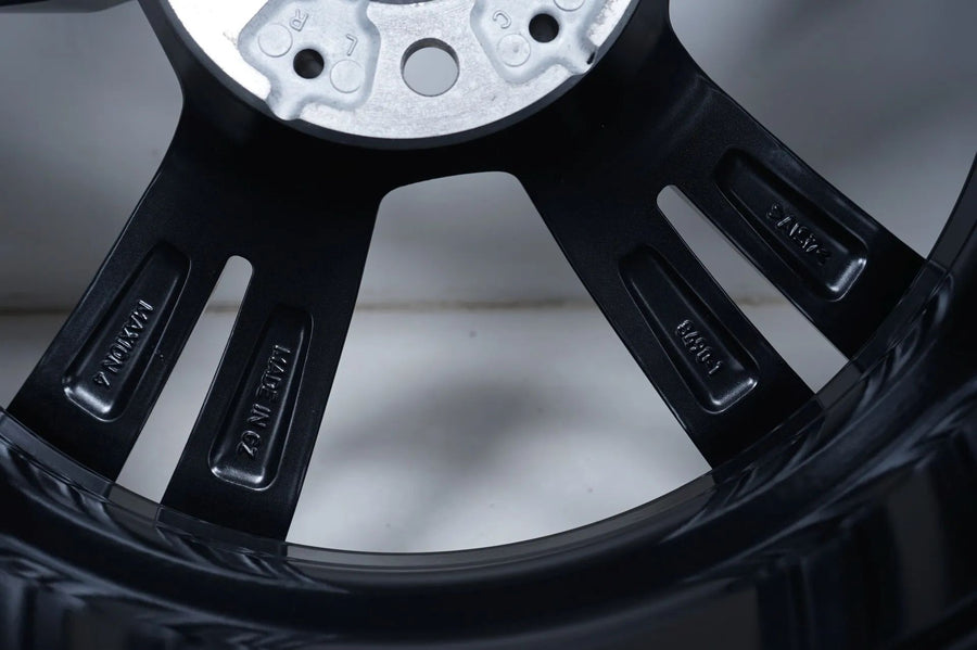 BMW Z4 G29 winter tires/wheels 255/40/18 inch M798