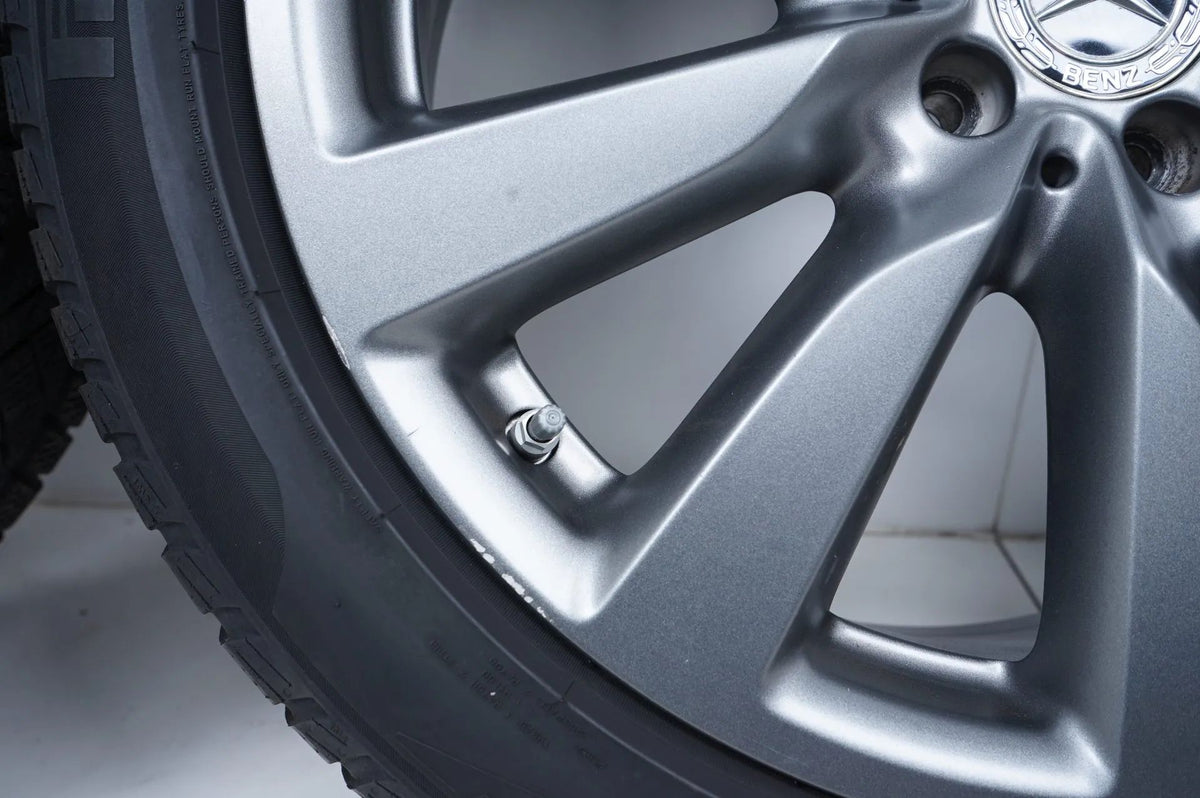 Roues tout-terrain hiver Mercedes Classe E S213 245/45/19 pouces Detailansicht 7